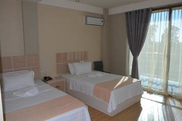 Фотографии Отель Legacy Hotel г. Батуми (Грузия) №5 Фото Отель Legacy Hotel г. Батуми 5