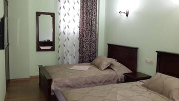 Фотографии Отель Eiffel Hotel г. Батуми (Грузия) №3 Фото Отель Eiffel Hotel г. Батуми 3