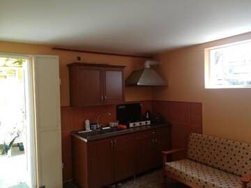 Фотографии Гостевой дом Guest House On Asatiani г. Батуми (Грузия) №5 Фото Гостевой дом Guest House On Asatiani г. Батуми 5