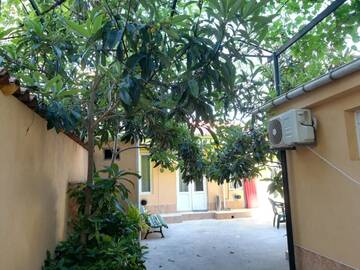 Фотографии Гостевой дом Guest House On Asatiani г. Батуми (Грузия) №1 Фото Гостевой дом Guest House On Asatiani г. Батуми 1