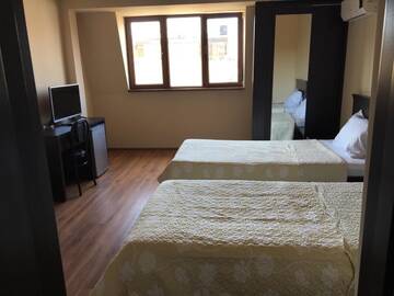 Фотографии Отель Hotel Riva г. Батуми (Грузия) №3 Фото Отель Hotel Riva г. Батуми 3