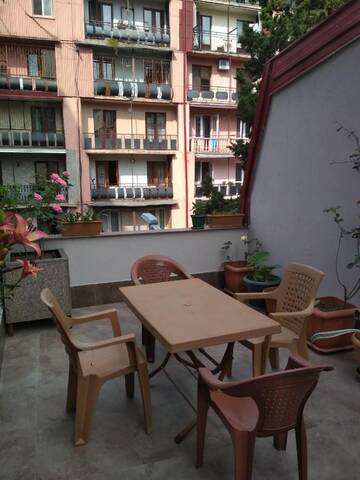 Фотографии Гостевой дом Guesthouse Melikishvili 57 г. Батуми (Грузия) №4 Фото Гостевой дом Guesthouse Melikishvili 57 г. Батуми 4