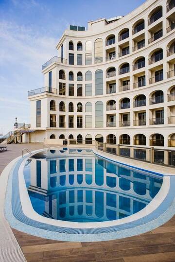 Фотографии Отель Colosseum Marina Hotel г. Батуми (Грузия) №3 Фото Отель Colosseum Marina Hotel г. Батуми 3