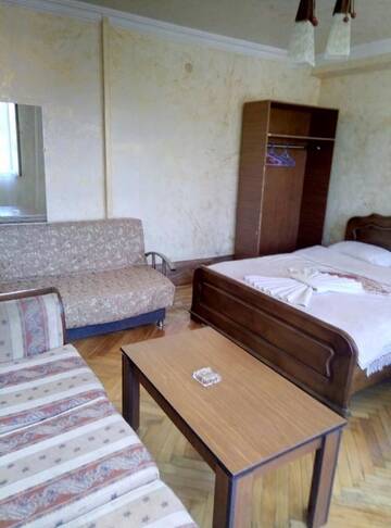 Фотографии Отели типа «постель и завтрак» Merab House г. Батуми (Грузия) №3 Фото Отели типа «постель и завтрак» Merab House г. Батуми 3