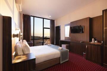Фотографии Отель Legend Business Hotel Batumi г. Батуми (Грузия) №2 Фото Отель Legend Business Hotel Batumi г. Батуми 2