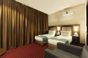 Фотографии Отель Legend Business Hotel Batumi г. Батуми (Грузия) №3 Фото Отель Legend Business Hotel Batumi г. Батуми 3