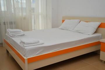 Фотографии Отель Orange Home Hotel г. Батуми (Грузия) №4 Фото Отель Orange Home Hotel г. Батуми 4