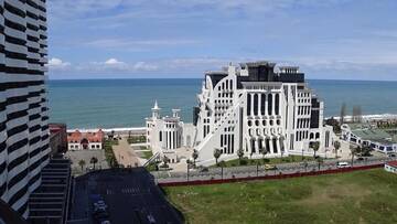 Фотографии Апарт-отели Sun Apartment Batumi г. Батуми (Грузия) №4 Фото Апарт-отели Sun Apartment Batumi г. Батуми 4