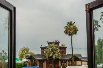 Фотографии Отель Hotel Poseidon г. Батуми (Грузия) №3 Фото Отель Hotel Poseidon г. Батуми 3