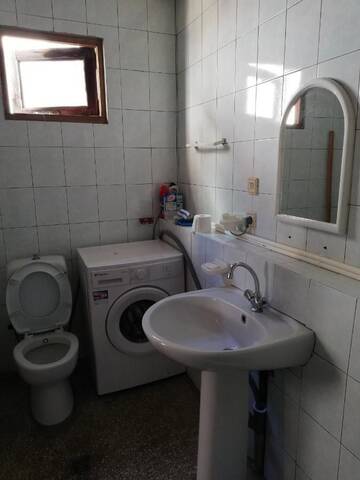 Фотографии Гостевой дом apartamenti manana г. Батуми (Грузия) №2 Фото Гостевой дом apartamenti manana г. Батуми 2
