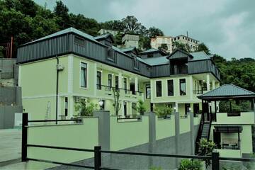 Фотографии Гостевой дом Guest House Holiday Village г. Батуми (Грузия) №1 Фото Гостевой дом Guest House Holiday Village г. Батуми 1