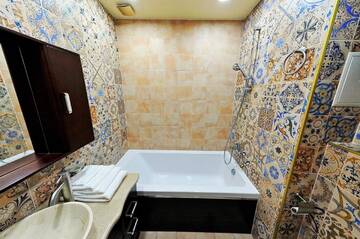 Фотографии Отель Bliss Apartaments на 22 этаже г. Батуми (Грузия) №3 Фото Отель Bliss Apartaments на 22 этаже г. Батуми 3