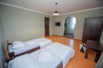 Фотографии Отель HOTEL COSMOS г. Батуми (Грузия) №3 Фото Отель HOTEL COSMOS г. Батуми 3