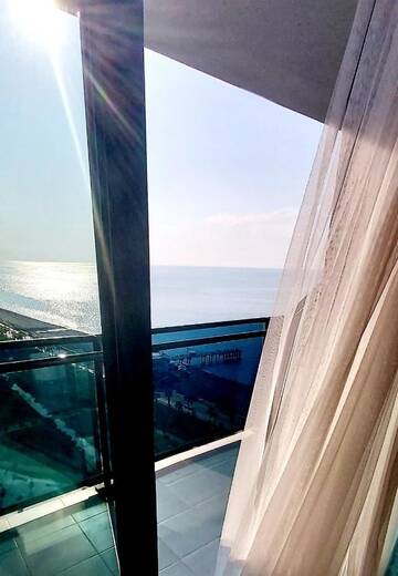 Фотографии Апарт-отели BATUMI BEACH TOWER SEA FRONT APARTHOTEL г. Батуми (Грузия) №1 Фото Апарт-отели BATUMI BEACH TOWER SEA FRONT APARTHOTEL г. Батуми 1