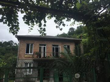 Фотографии Гостевой дом Tasos villa г. Батуми (Грузия) №5 Фото Гостевой дом Tasos villa г. Батуми 5