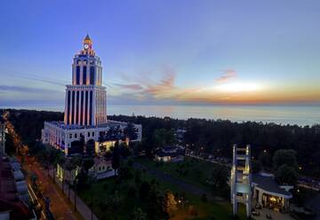 Фото Отель Sheraton Batumi Hotel г. Батуми 1