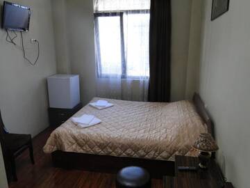 Фото номера Стандартный двухместный номер с 1 кроватью Отель Hotel Verona г. Батуми 4