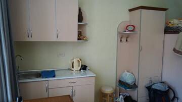 Фото номера Односпальная кровать в общем номере с 4 кроватями Хостелы TJ+ Hostel г. Батуми 6