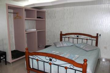 Фото номера Стандартный двухместный номер с 1 кроватью Отель Hotel Gama г. Батуми 8