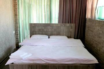 Фото номера Апартаменты с 2 спальнями Отель Hotel Phaliashvili г. Батуми 5