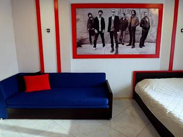 Фото номера Трехместный номер «Комфорт» Хостелы Rock Hostel First Line г. Батуми 19
