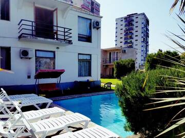 Фото номера Апартаменты Гостевой дом Natalia Guest House г. Батуми 6