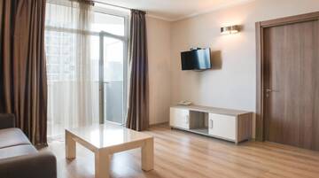 Фото номера Апартаменты с 2 спальнями Апарт-отели Silk Road Batumi г. Батуми 7