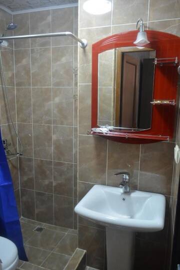 Фото номера Стандартный двухместный номер с 1 кроватью Хостелы Calypso Hostel г. Батуми 6