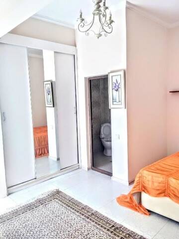 Фото номера Стандартный двухместный номер с 1 кроватью Гостевой дом Batumi Wonderland Guest House г. Батуми 28