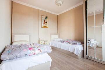 Фото номера Апартаменты с 3 спальнями и балконом Гостевой дом Batumi Wonderland Guest House г. Батуми 19