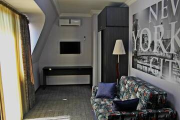 Фото номера Апартаменты-студио Гостевой дом TemHouse Guest House г. Батуми 22