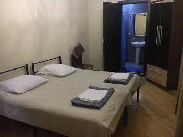 Фото номера Бюджетный двухместный номер с 1 кроватью Гостевой дом Gurami Guest House 1 г. Батуми 7