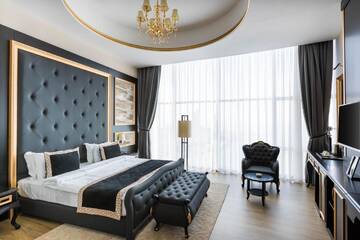 Фото номера Полулюкс с видом на море Отель JRW Welmond Hotel г. Батуми 3
