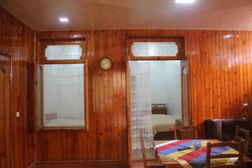 Фото номера Четырехместный номер с собственной ванной комнатой Гостевой дом Guest House On Asatiani г. Батуми 23