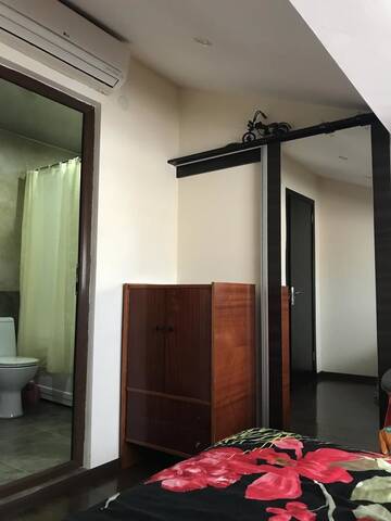 Фото номера Двухместный номер с 1 кроватью Гостевой дом Guesthouse Abashidze 4 г. Батуми 3