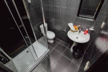 Фото номера Полулюкс Отель Hotel Queen-Batumi г. Батуми 5