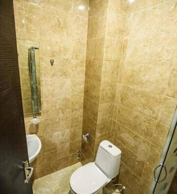 Фото номера Стандартный двухместный номер с 1 кроватью Отель Hotel Riva г. Батуми 48