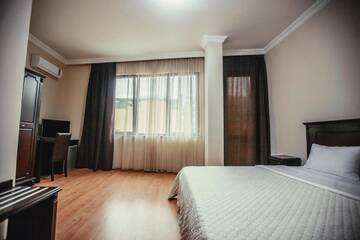 Фото номера Стандартный двухместный номер с 1 кроватью Отель Hotel Riva г. Батуми 54