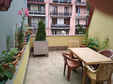 Фото номера Апартаменты с террасой Гостевой дом Guesthouse Melikishvili 57 г. Батуми 11