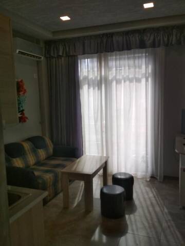 Фото номера Апартаменты с балконом Гостевой дом Guesthouse Melikishvili 57 г. Батуми 2
