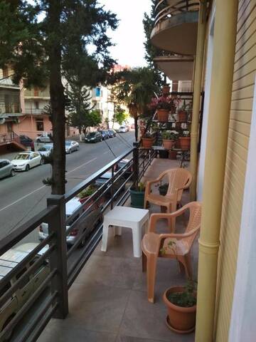 Фото номера Апартаменты с балконом Гостевой дом Guesthouse Melikishvili 57 г. Батуми 12
