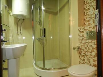 Фото номера Апартаменты-студио с видом на море Апарт-отели ApartHotel in Orbi Sea Towers г. Батуми 7