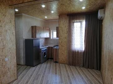 Фото номера Трехместный номер Гостевой дом Holiday Home Data г. Батуми 49