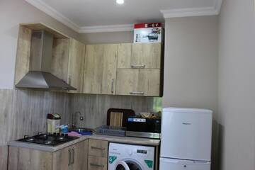 Фото номера Трехместный номер Гостевой дом Holiday Home Data г. Батуми 32