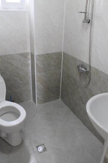 Фото номера Четырехместный номер с ванной комнатой Гостевой дом Rudi Guest House г. Батуми 16