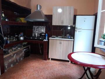 Фото номера Трехместный номер с видом на море Загородные дома Hotel Lika г. Батуми 2