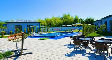 Фото номера Коттедж с 2 спальнями Гостевой дом Paradise Garden г. Батуми 50