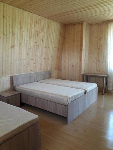 Фото номера Стандартный трехместный номер с видом на море Гостевой дом Guesthouse Achi г. Батуми 15