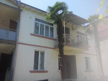 Фото номера Двухместный номер Делюкс с 1 кроватью и балконом Гостевой дом Guesthouse Achi г. Батуми 22