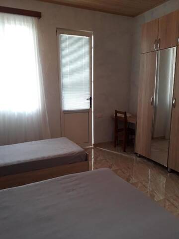 Фото номера Трехместный номер с видом на море Гостевой дом Guesthouse Achi г. Батуми 15